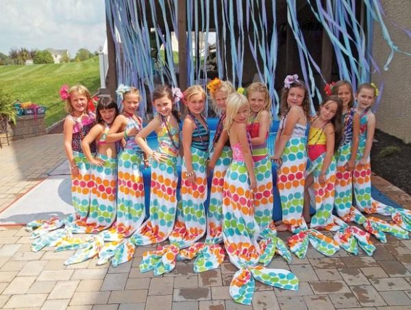 Kesäiset syntymäpäiväjuhlat tytöille_DIY Mermaid Tail Wrap Arounds