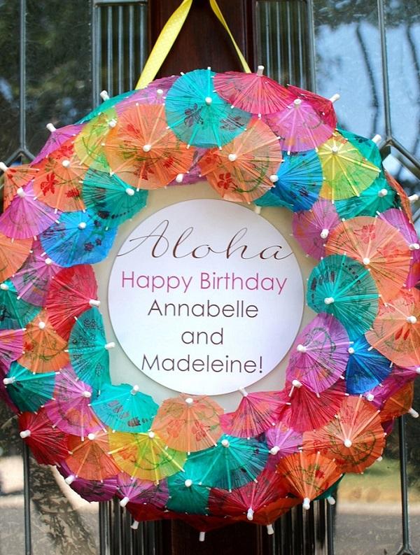 Kesäiset syntymäpäiväjuhlat tytöille_DIY Paperinen sateenvarjoseppele