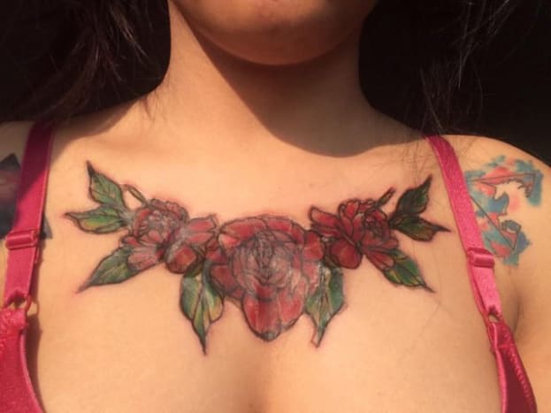 Φωτογραφία μέσω instagramΗ κρέμα φαίνεται να στεγνώνει την περιοχή του δέρματος με τατουάζ.