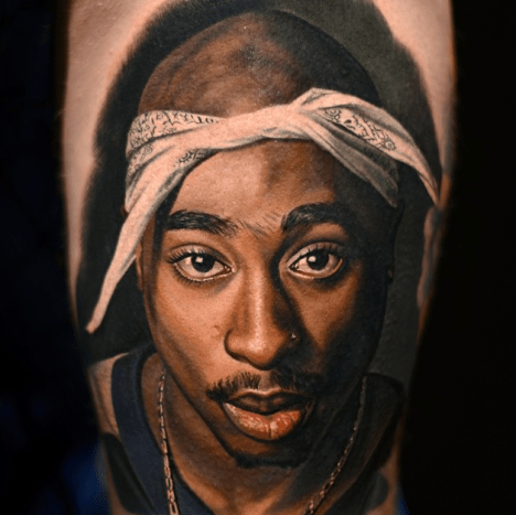 Nikko Hurtado Tupac portræt