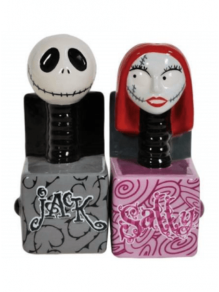 Saatavilla INKEDSHOP.COM: Jack ja Sally in Box Salt & amp; Pepper Shakers