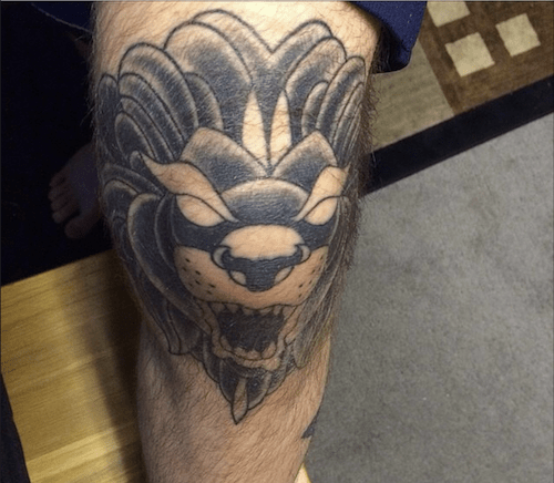 Rise of the Lion fan -tatuointi