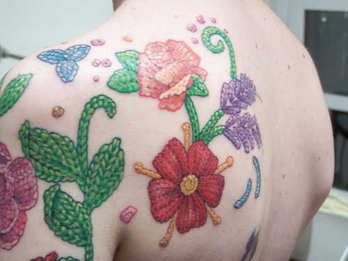 Disse hæklede tatoveringer, der er overraskende dårlige