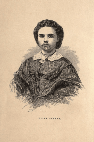 Oatman blev født i 1837, og da hun var 14-årig, begyndte hendes familie at rejse vest til Californien for at bosætte sig i et mormonsk samfund. Som nogle af jer måske allerede ved, nåede hendes familie dog aldrig til Californien.