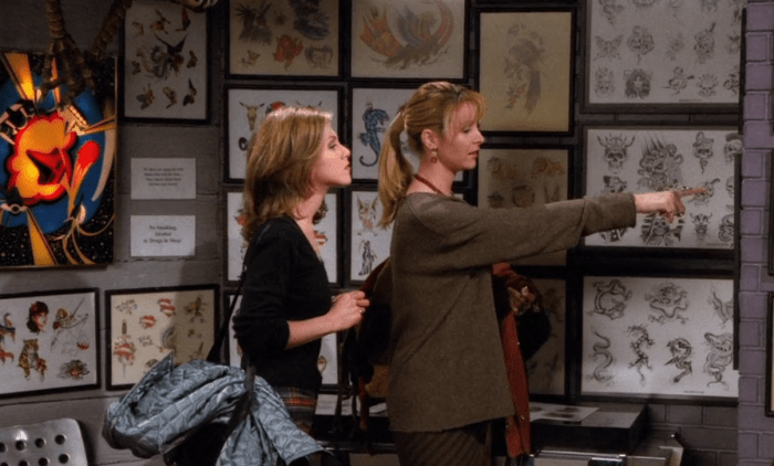 I afsnittet går Rachel og Phoebe til en tatoveringsbutik for at få deres første tatoveringer. Ideen introduceres i Rachel og Monicas lejlighed, hvor Ross først var imod ideen. Rachel trodser dog sin kærestes ønsker og går for at få en lille tatovering.