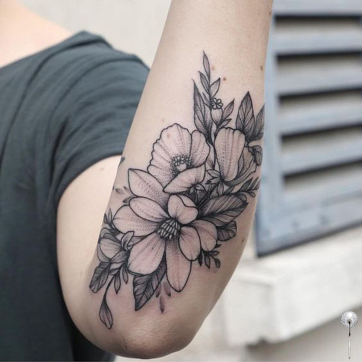 μανόλια-λουλούδι-τατουάζ-14
