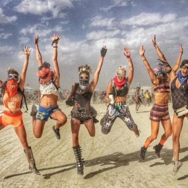 Burning Man vil have dig til at poppe i poser